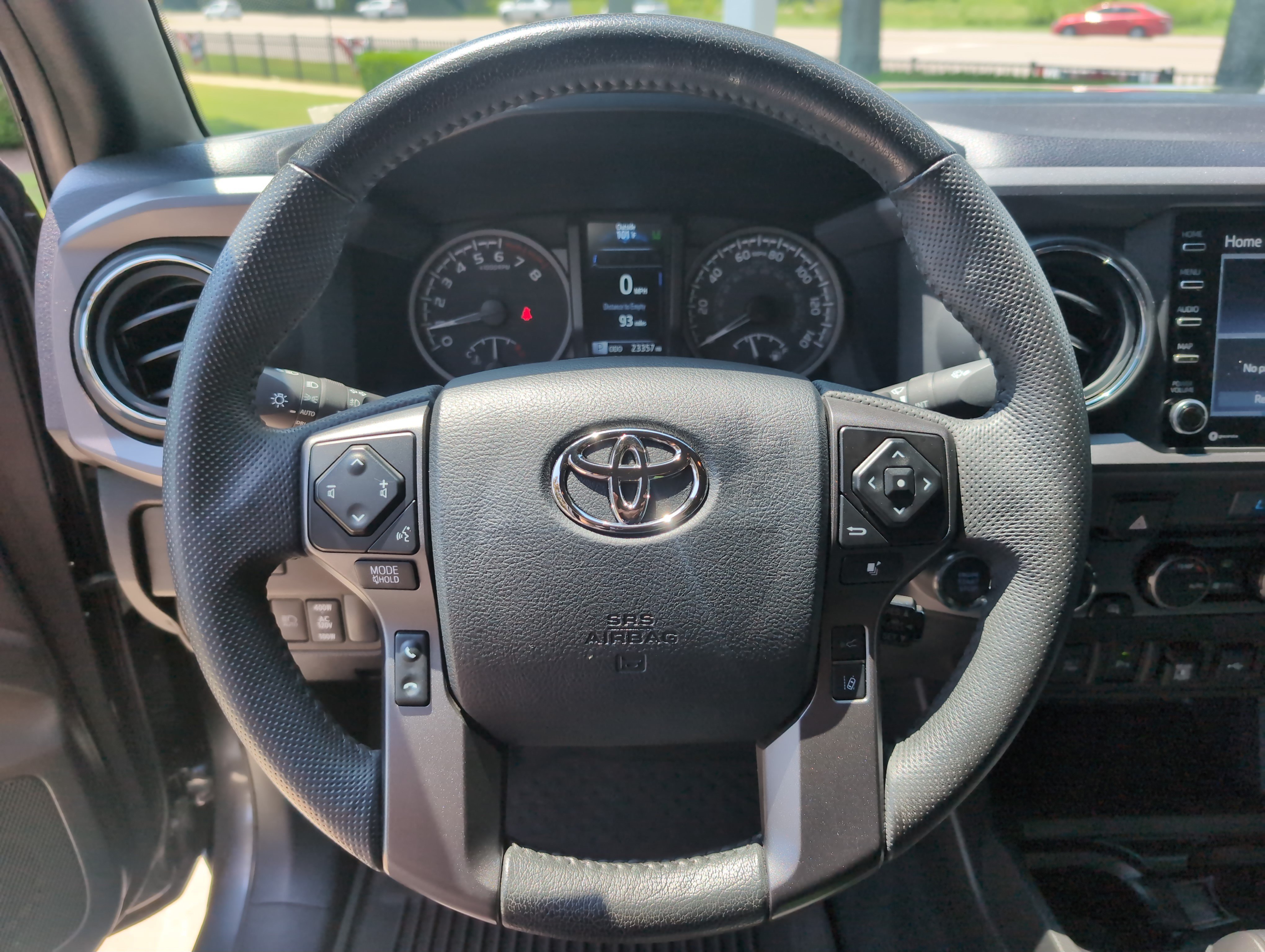 Certified 2023 Toyota Tacoma TRD Off-Road w/ Advanced Technology Package AWD/4WD image 16