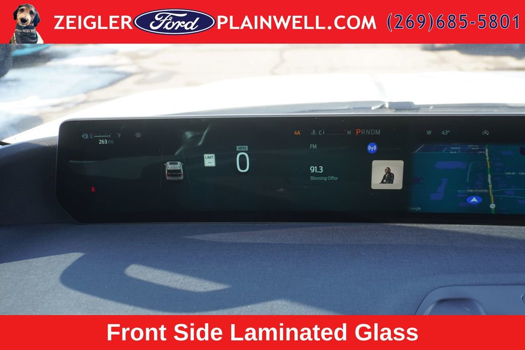 Used 2025 Ford Expedition Active AWD/4WD image 37