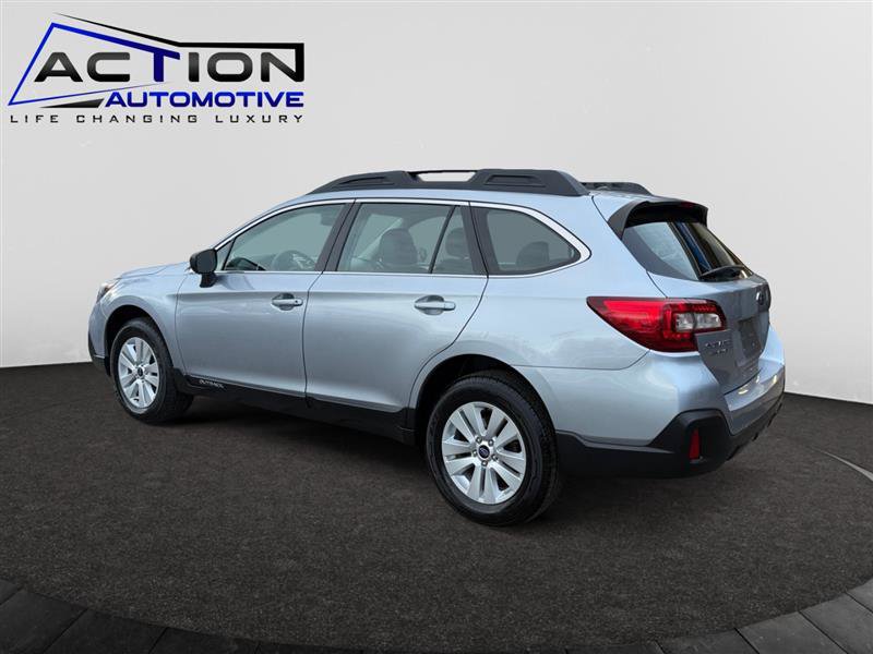 Used 2019 Subaru Outback 2.5i image 6