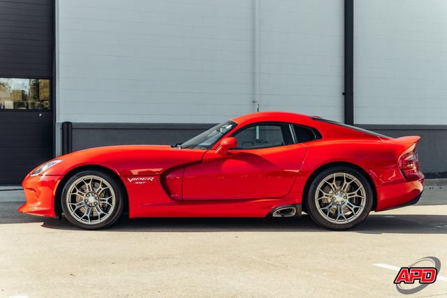Used 2013 SRT Viper SRT-10 w/ Track Pkg RWD image 13