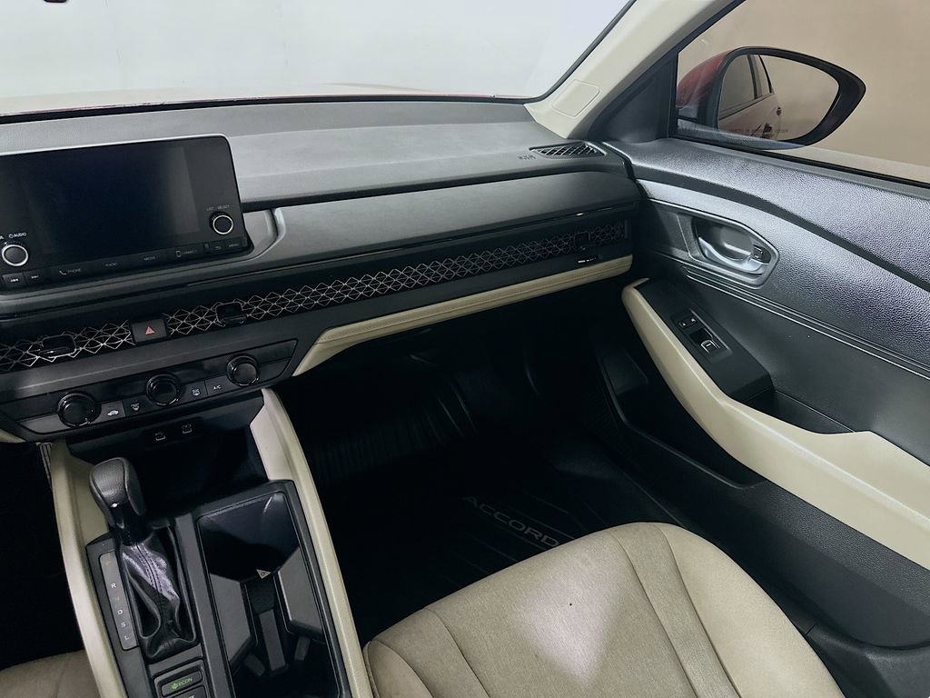 Used 2024 Honda Accord LX image 19