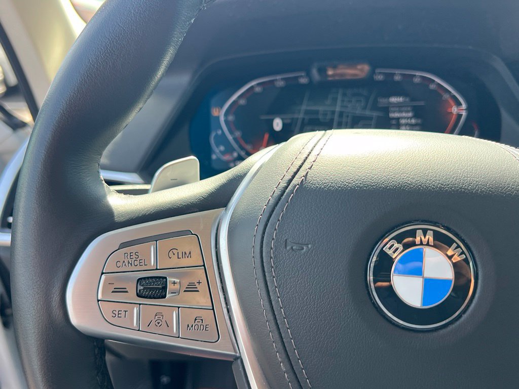 Used 2022 BMW X7 xDrive40i AWD/4WD image 19