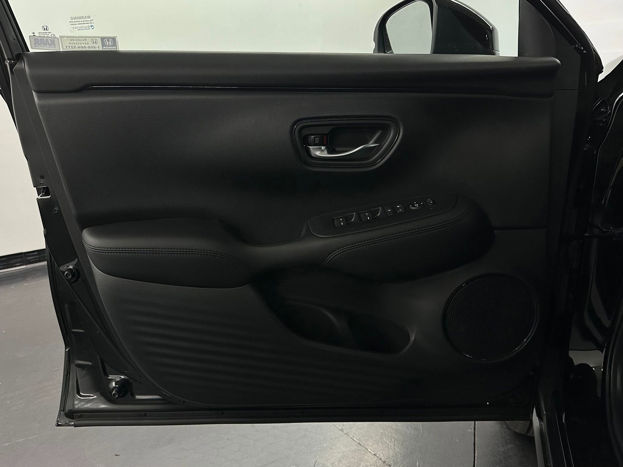 New 2026 Honda HR-V LX image 25