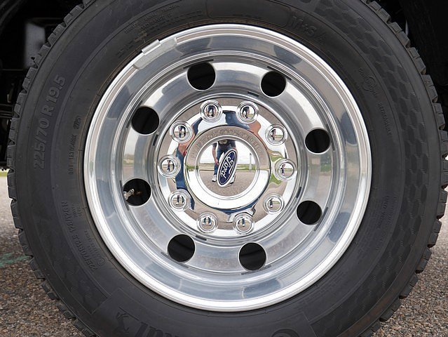 New 2026 Ford F450 Platinum w/ FX4 Off-Road Package image 47