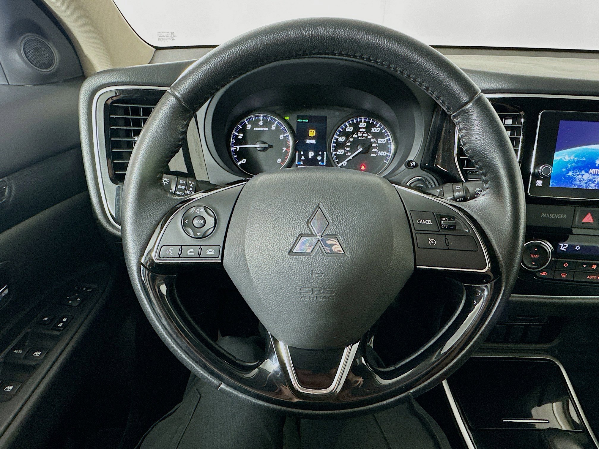 Used 2017 Mitsubishi Outlander SEL FWD image 11