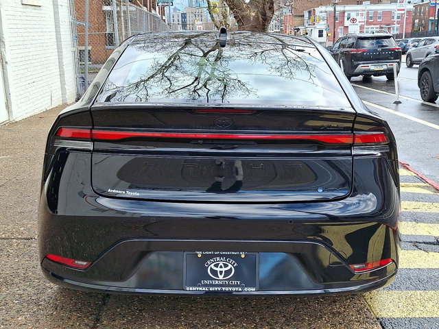 Used 2025 Toyota Prius Nightshade image 5
