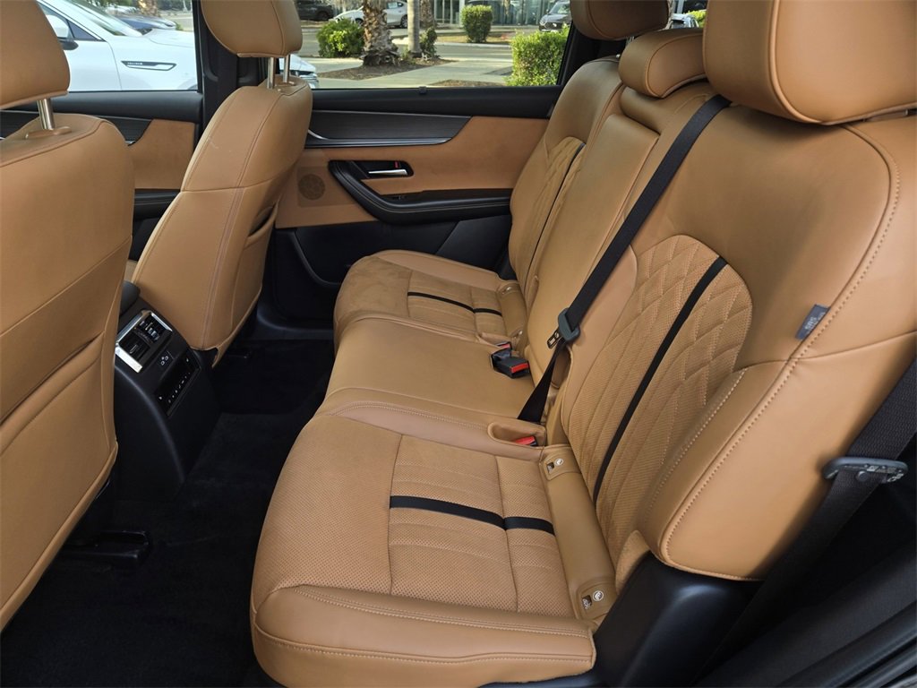 Certified 2025 MAZDA CX-70 3.3 Turbo S w/ Premium Plus image 14