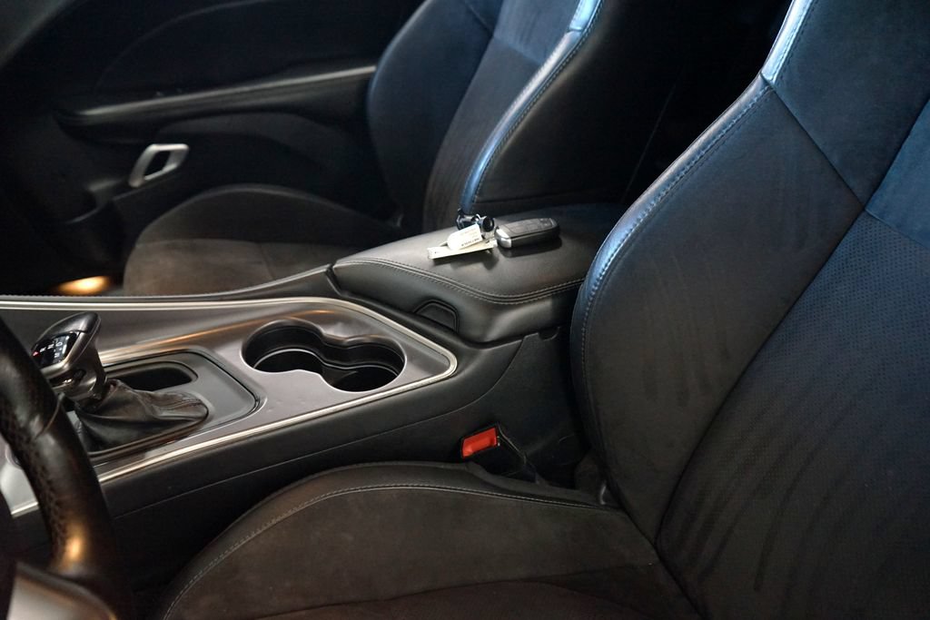 Used 2020 Dodge Challenger GT w/ Plus Package RWD image 28