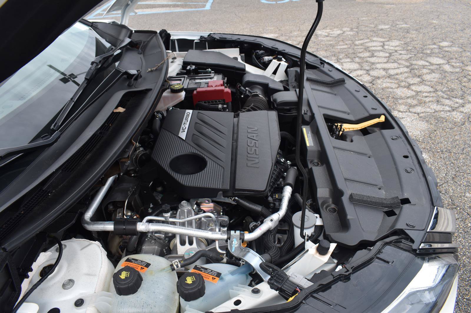 Used 2023 Nissan Rogue SV FWD image 19