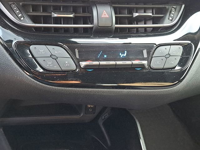 Used 2019 Toyota C-HR Limited image 14