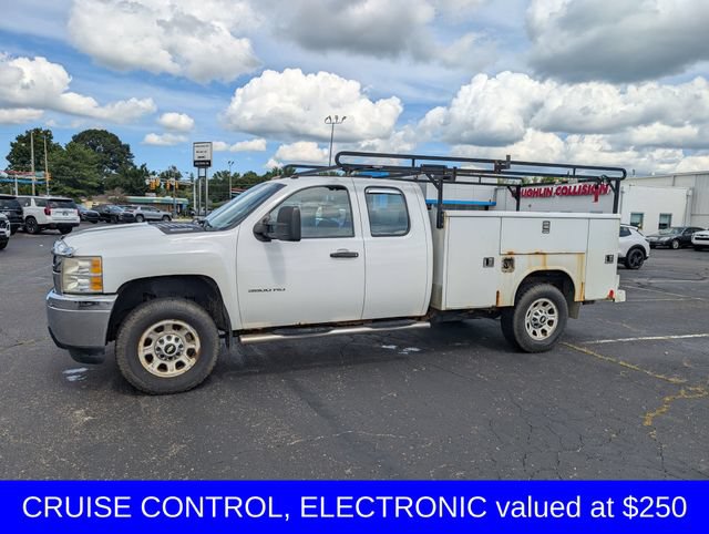 Used 2011 Chevrolet Silverado 3500 W/T w/ Snow Plow Prep Package AWD/4WD image 5
