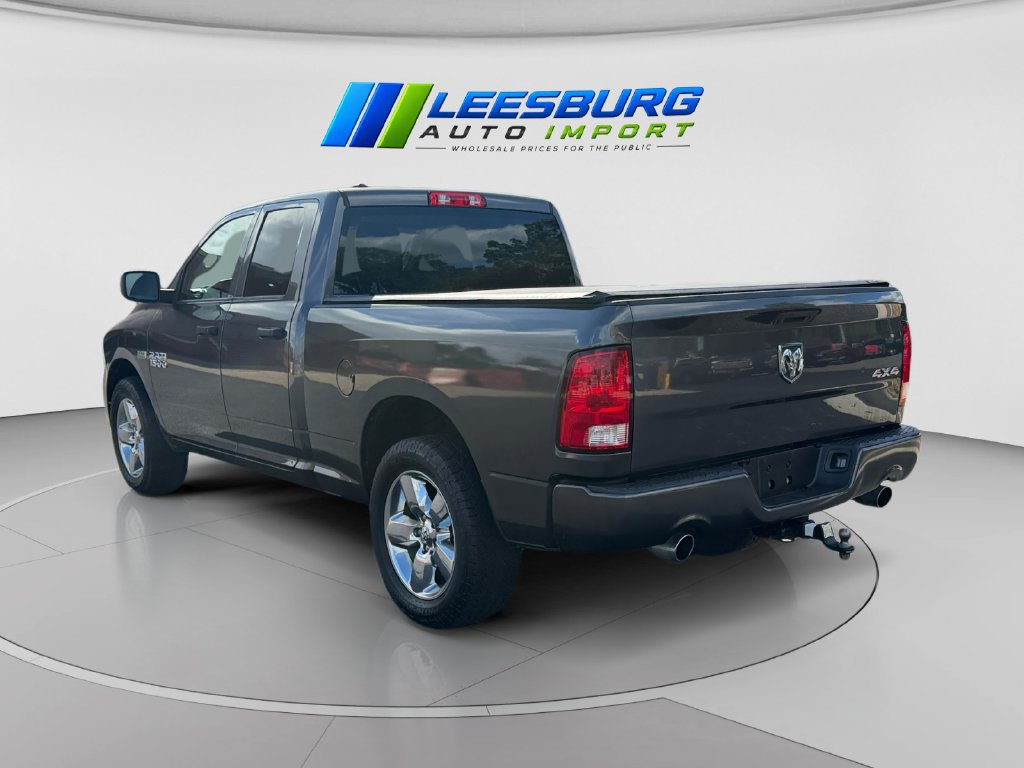 Used 2018 RAM 1500 Express w/ Express Value Package AWD/4WD image 3