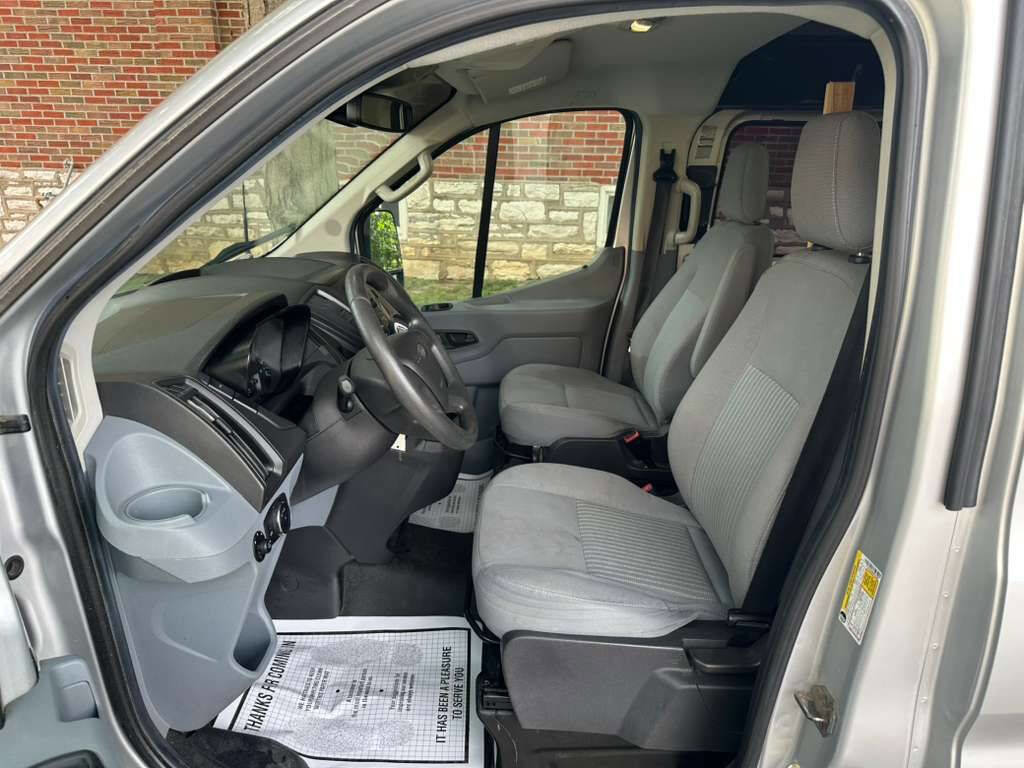 Used 2017 Ford Transit 150 148 Low Roof RWD image 10