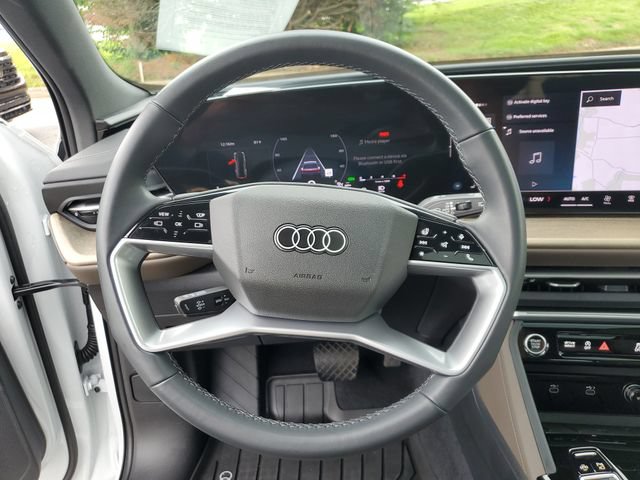 Used 2025 Audi Q5 Premium Plus w/ Premium Plus AWD/4WD image 25