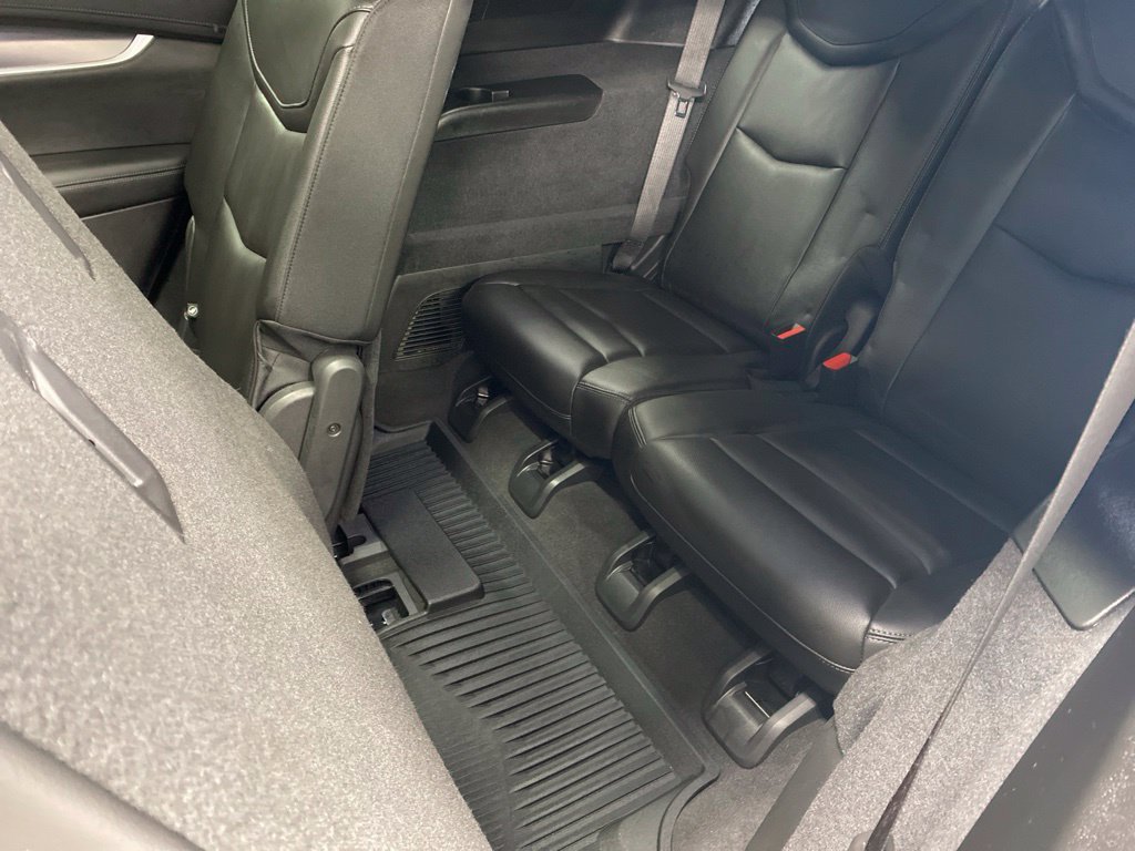 Certified 2024 Cadillac XT6 Luxury w/ LPO, Floor Liner Package AWD/4WD image 30