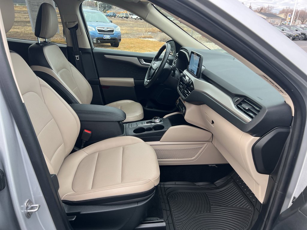 Used 2020 Ford Escape SEL image 28