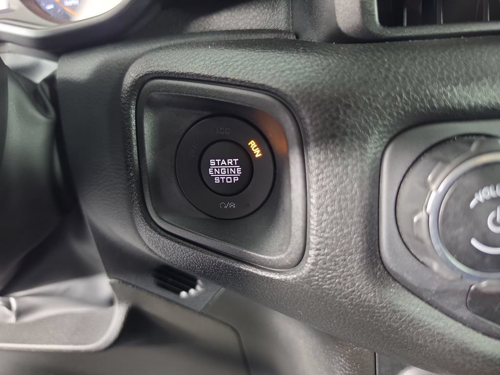 Used 2024 Jeep Wrangler Unlimited Sport AWD/4WD image 26
