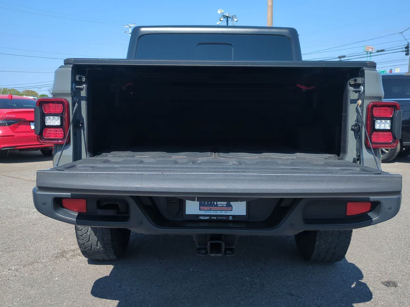 Used 2021 Jeep Gladiator Sport AWD/4WD image 33