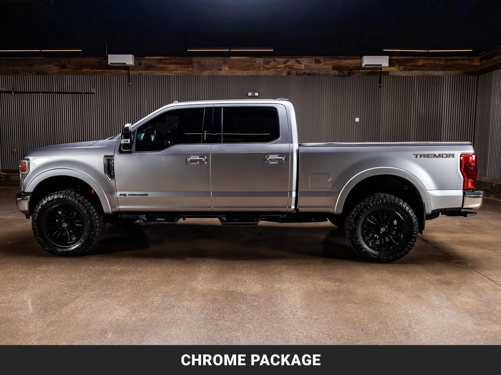 Used 2022 Ford F350 Lariat w/ Tremor Off-Road Package AWD/4WD image 6