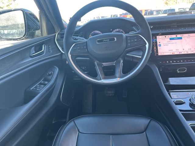 New 2026 Jeep Grand Cherokee Limited w/ Limited Altitude Package AWD/4WD image 13
