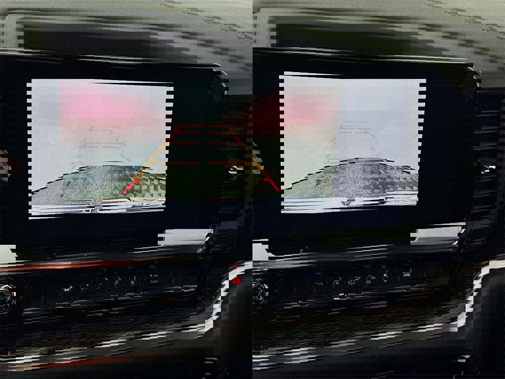 New 2026 GMC Sierra 1500 SLE w/ Preferred Package image 9