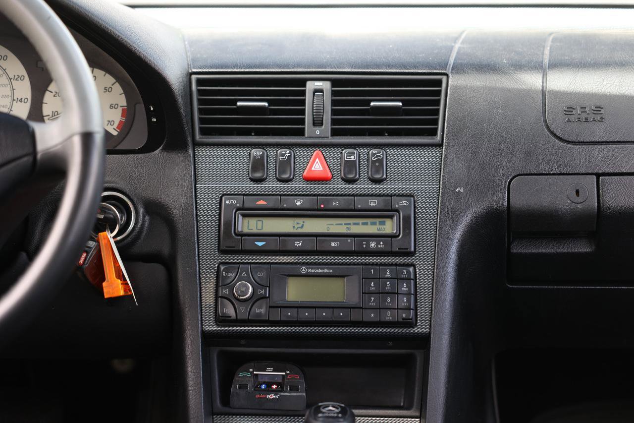 Used 2000 Mercedes-Benz C 280 Sedan image 32