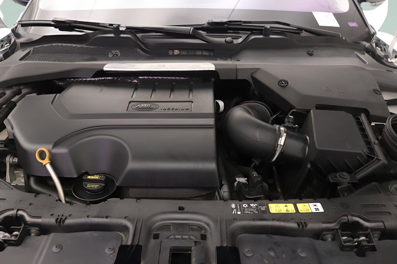 Used 2020 Land Rover Range Rover Evoque S image 24