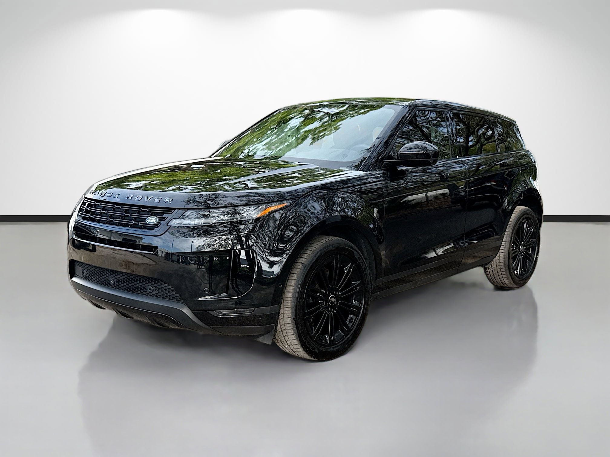 Used 2026 Land Rover Range Rover Evoque S image 7
