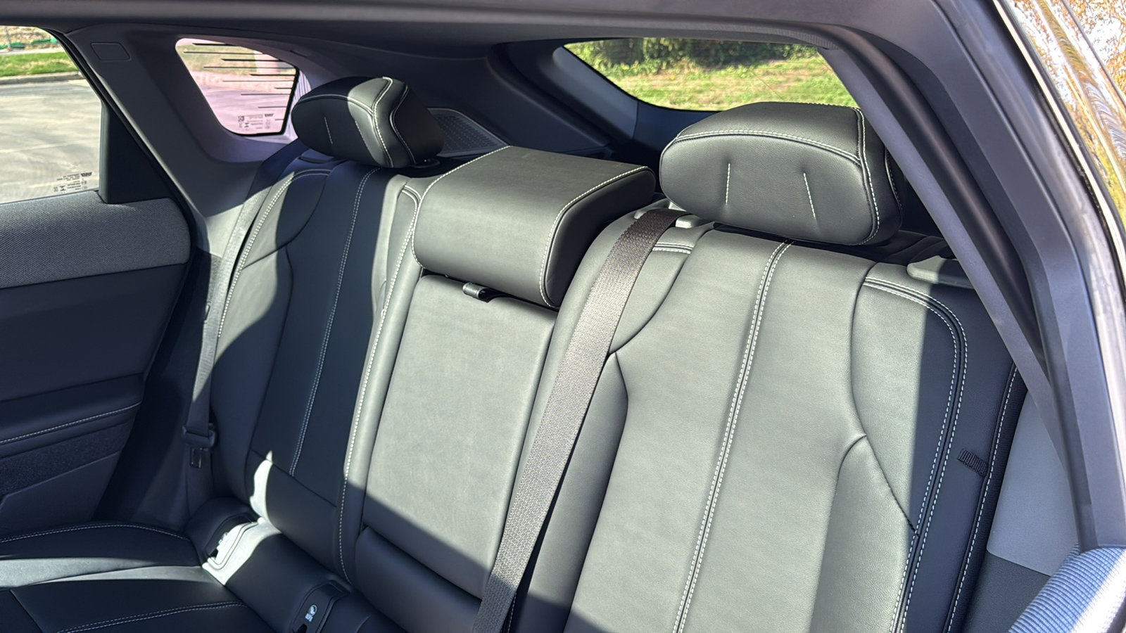 New 2025 Cadillac Optiq Luxury 1 w/ LPO, Floor Liner Package image 27