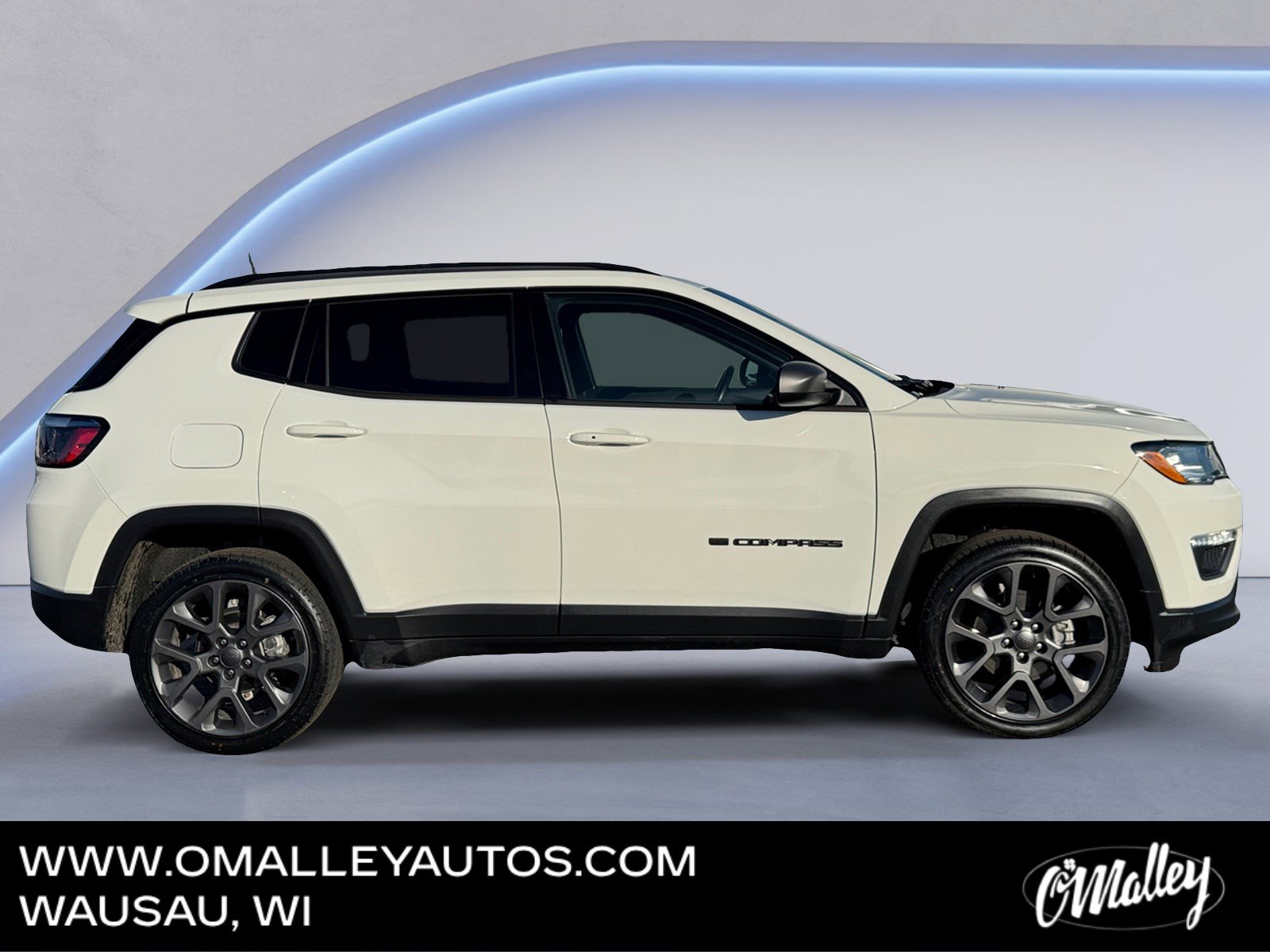 Used 2021 Jeep Compass Latitude w/ Driver Assistance Group image 6