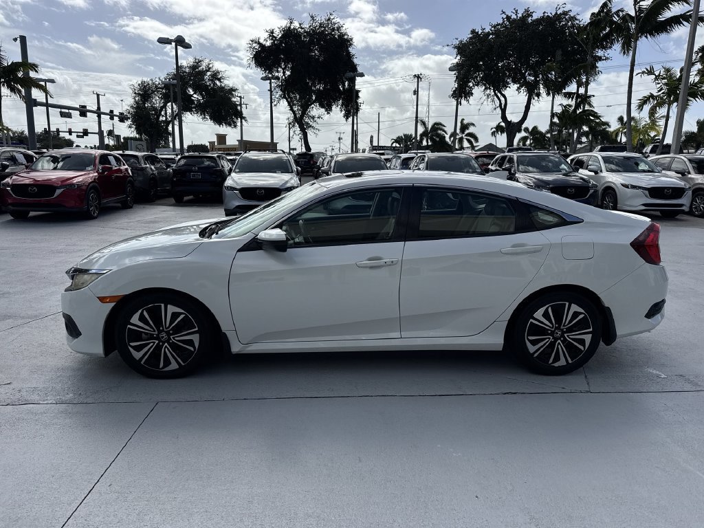 Used 2017 Honda Civic EX-L image 11