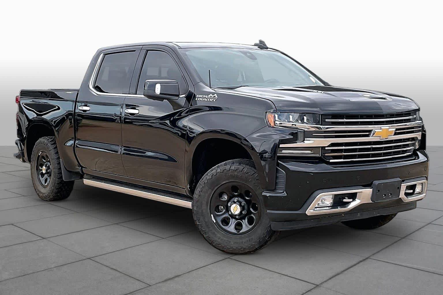 Used 2019 Chevrolet Silverado 1500 High Country w/ Trailer Camera Package AWD/4WD image 3