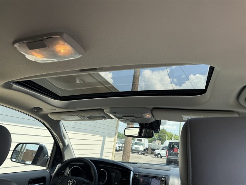Used 2021 Toyota Sequoia Limited AWD/4WD image 34