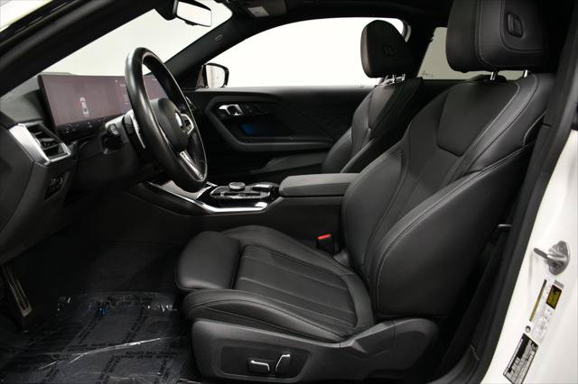 Used 2024 BMW M240i Coupe w/ Premium Package RWD image 31