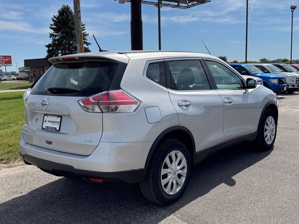 Used 2015 Nissan Rogue S AWD/4WD image 37
