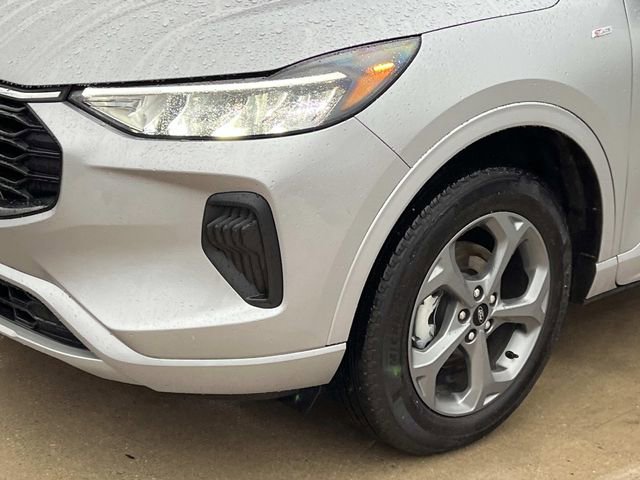 Certified 2024 Ford Escape ST-Line w/ Tech Pack #1 image 9