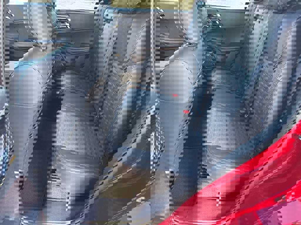 New 2025 Mitsubishi Outlander SE image 25