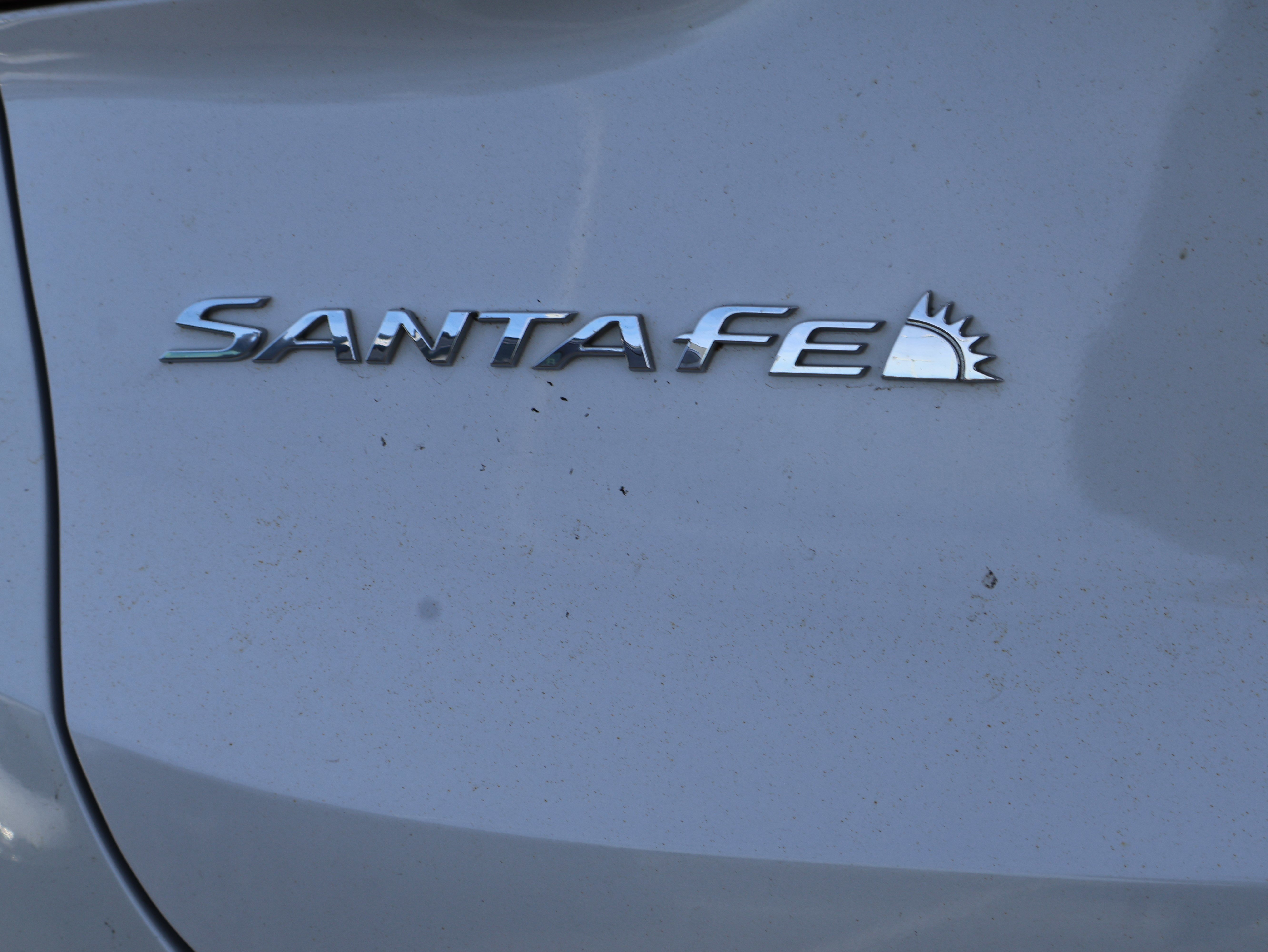 Used 2019 Hyundai Santa Fe Limited image 19