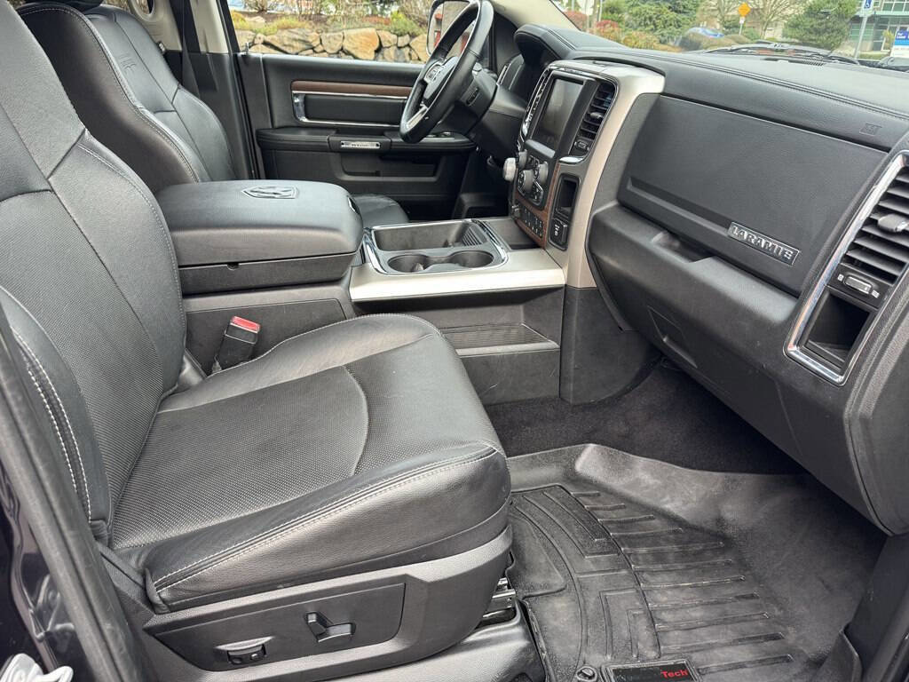 Used 2016 RAM 1500 Laramie w/ Convenience Group image 19