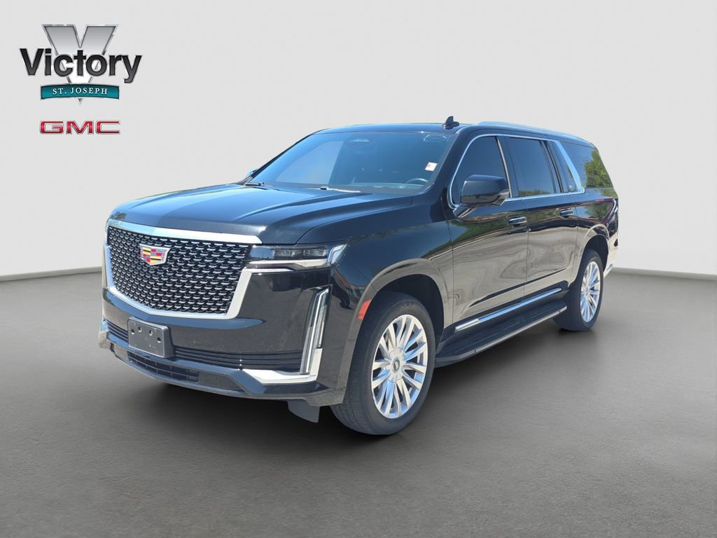 Used 2023 Cadillac Escalade ESV Luxury AWD/4WD image 3