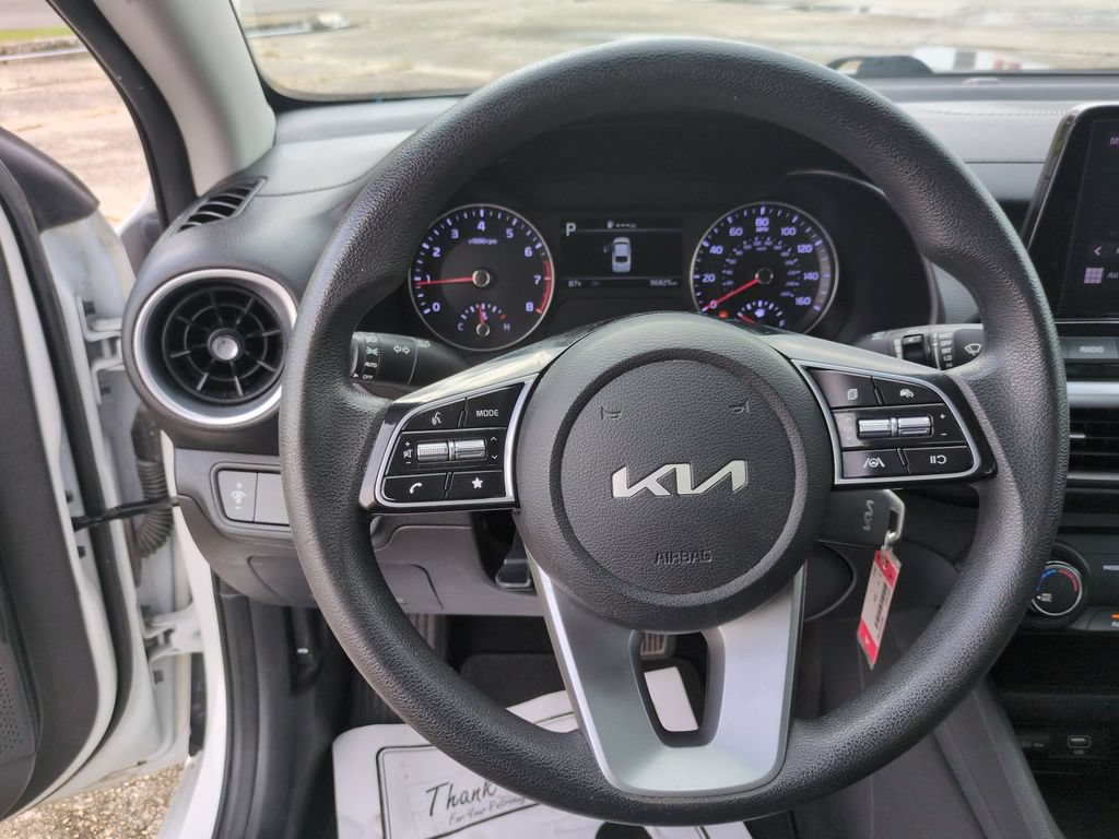 Used 2023 Kia Forte LXS FWD image 16