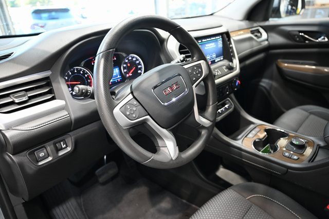 Used 2023 GMC Acadia SLE w/ Driver Convenience Package image 21