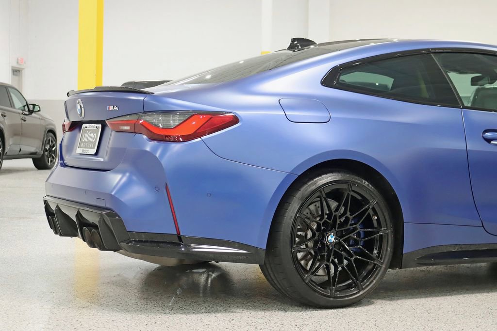 Used 2021 BMW M4 Coupe w/ Executive Package RWD image 12