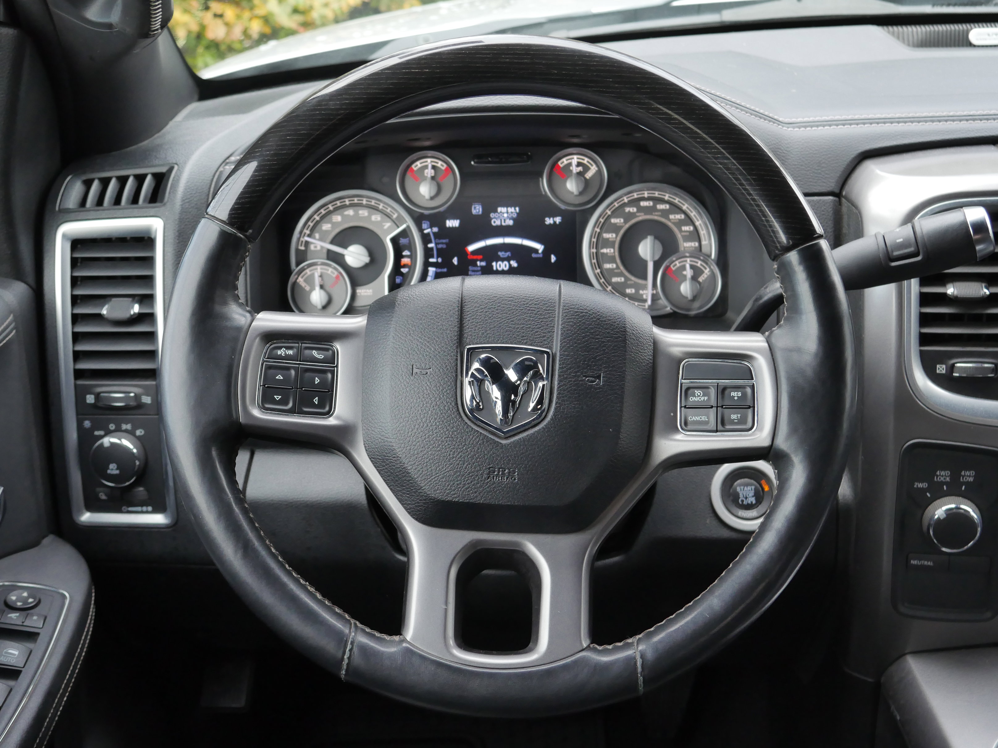 Used 2016 RAM 2500 Limited image 7