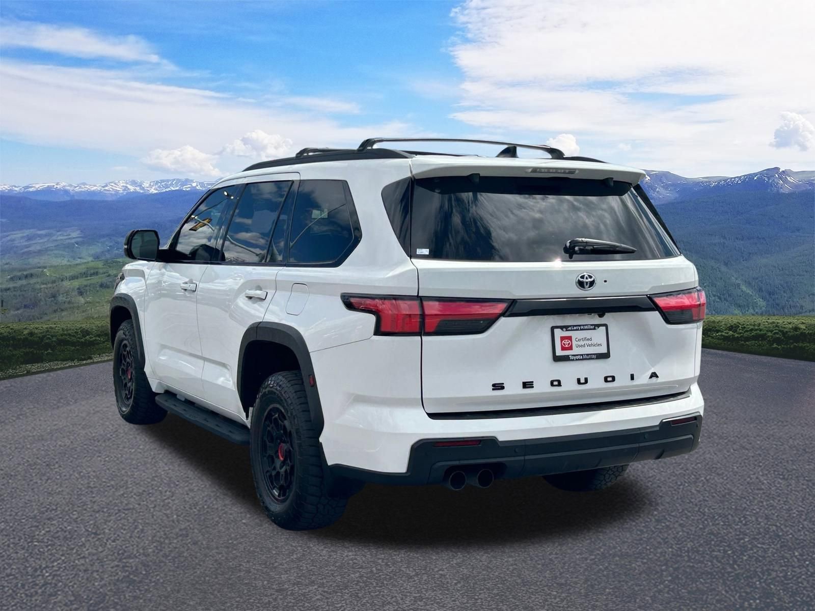 Used 2023 Toyota Sequoia TRD Pro AWD/4WD image 3