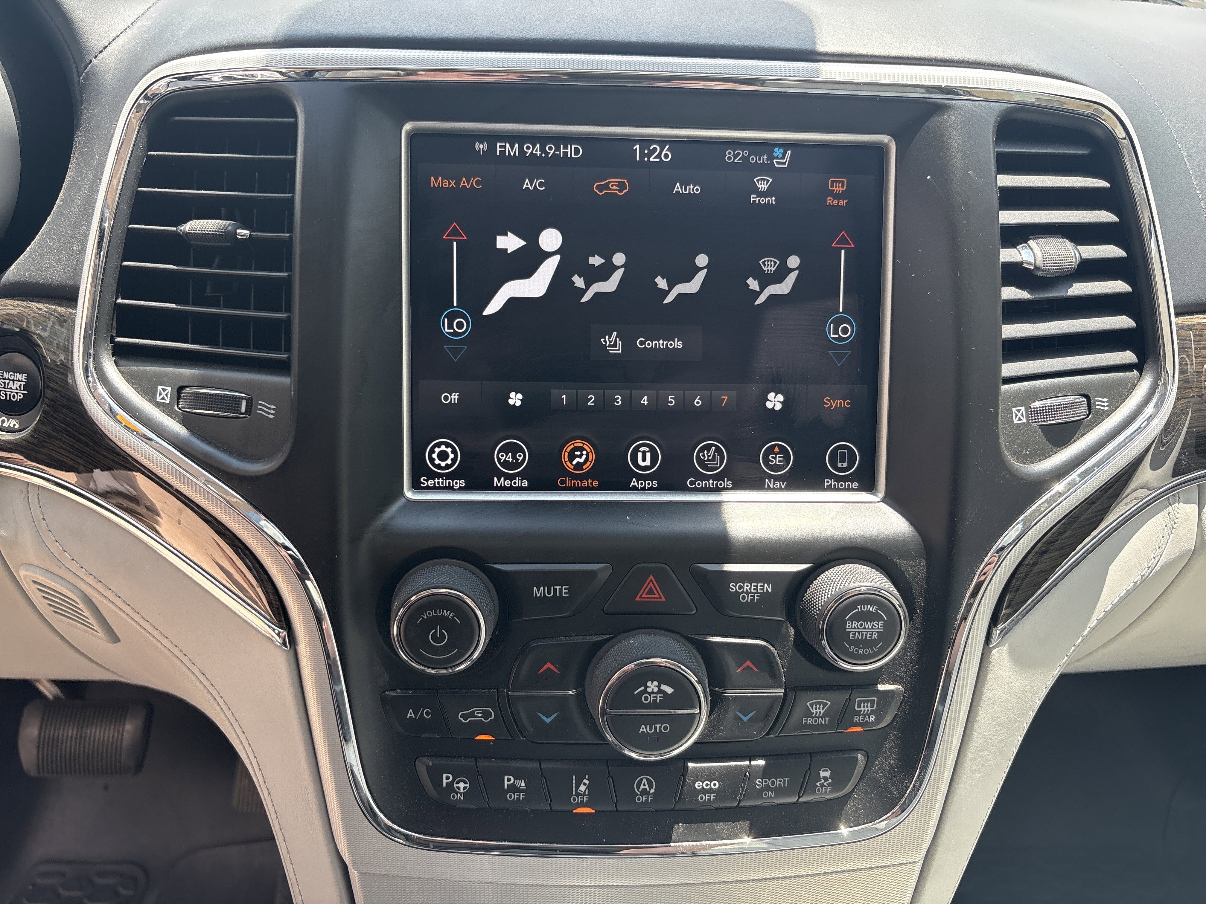 Used 2018 Jeep Grand Cherokee Summit AWD/4WD image 24