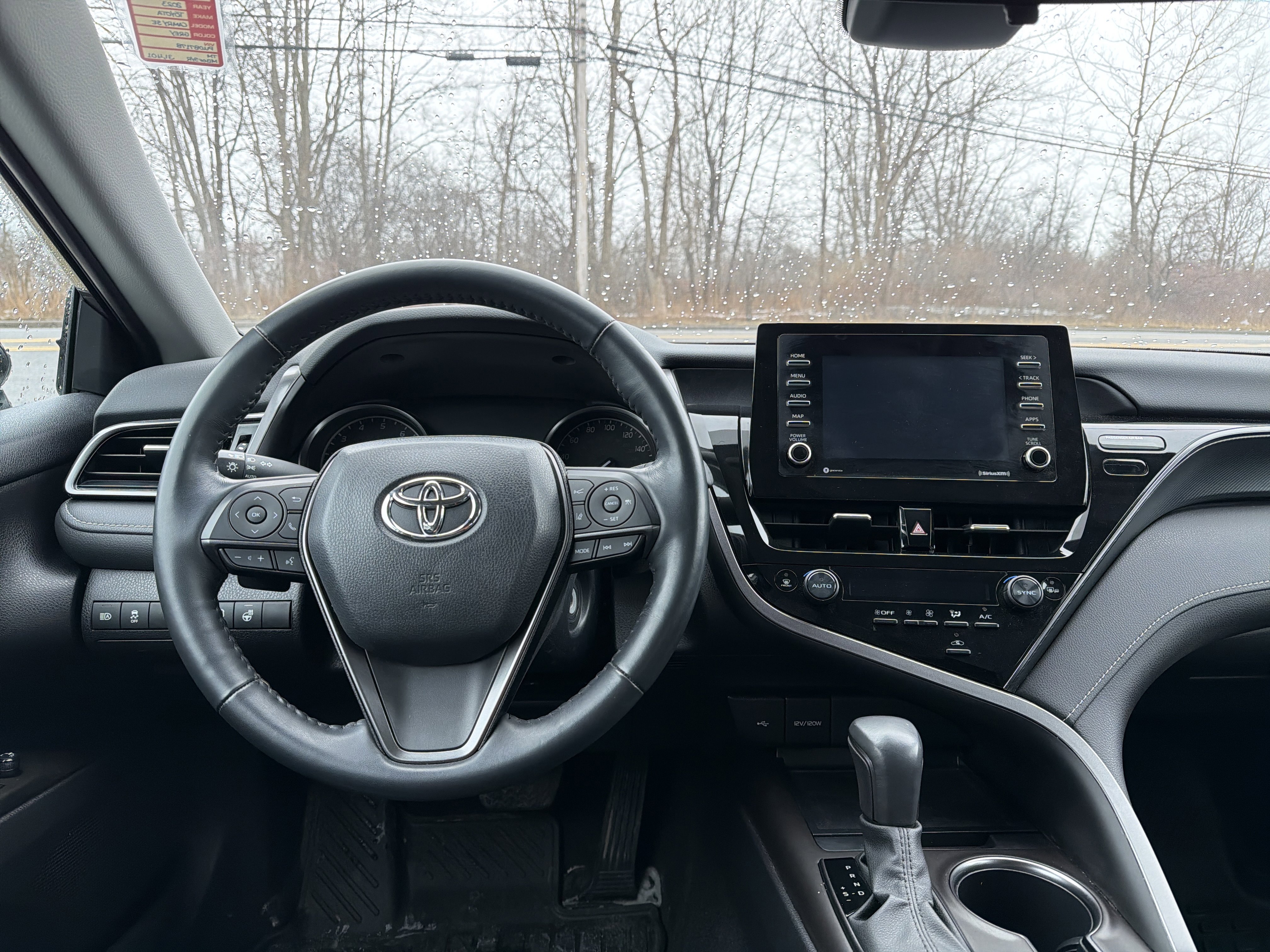 Used 2023 Toyota Camry SE w/ Cold Weather Package image 13