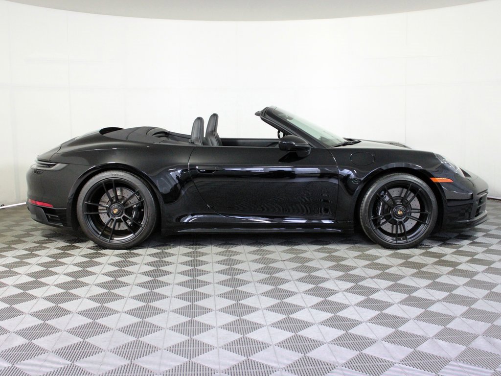 Used 2024 Porsche 911 Carrera GTS image 8