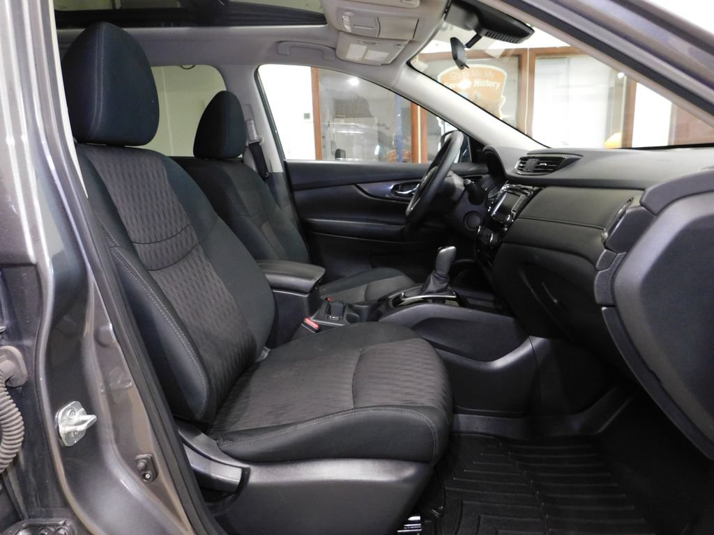 Used 2020 Nissan Rogue SV AWD/4WD image 64