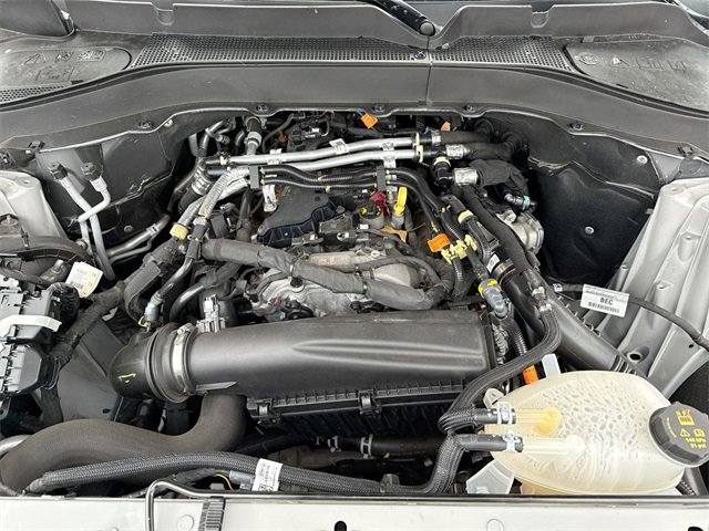 Used 2025 Ford Explorer Active image 27